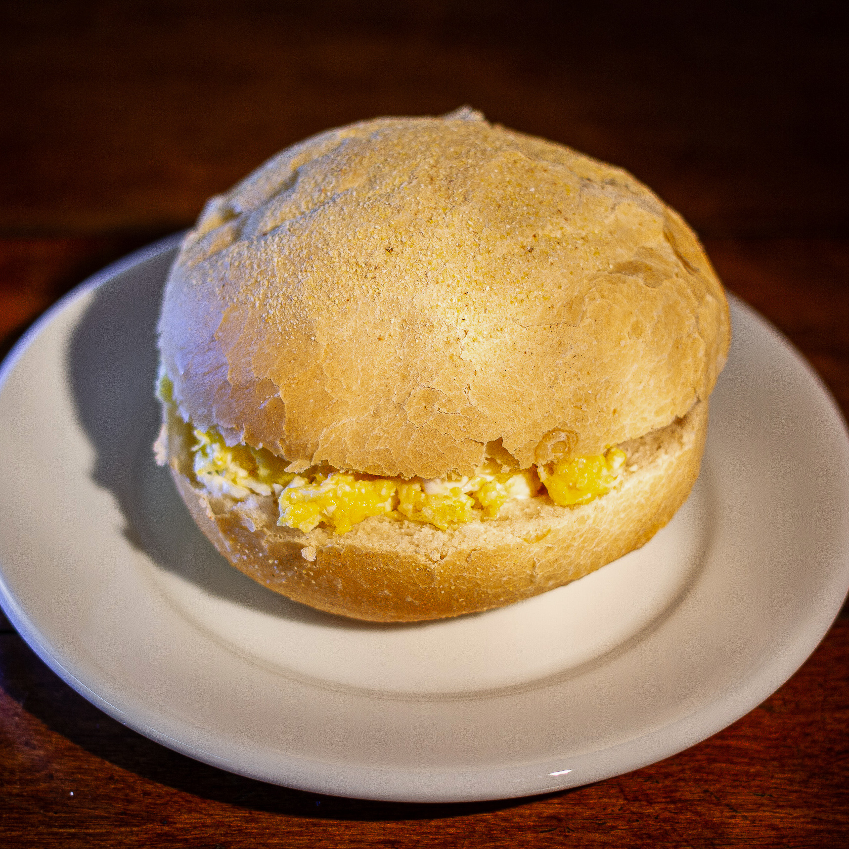 Pão Com Ovo Mexido